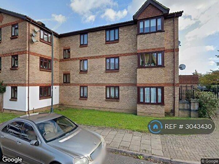 1 Bedroom Flat To Rent In Alliance Close, Wembley, HA0