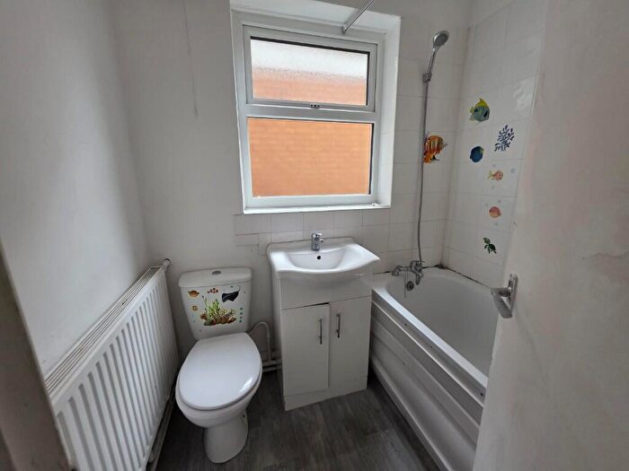 1 Bedroom Flat To Rent In Heigham Road, London, E6