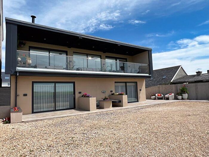 4 Bedroom Detached House For Sale In Thistledown, Southerndown, Vale Of Glamorgan, CF32