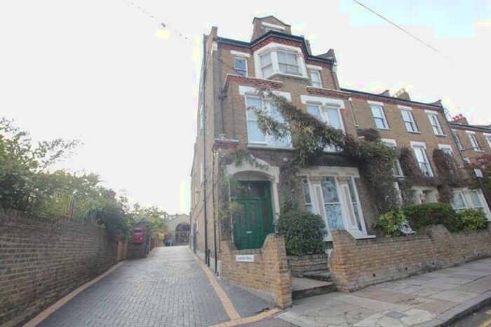 Studio To Rent In Lysander Grove, Archway, N19