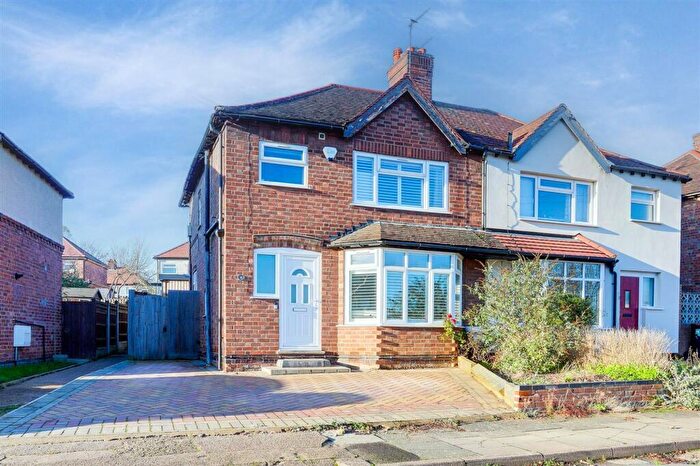 3 Bedroom Semi Detached House For Sale In Robinet Road, Beeston, NG9