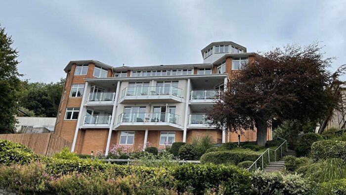 2 Bedroom Apartment To Rent In Weston Super Mare, BS23
