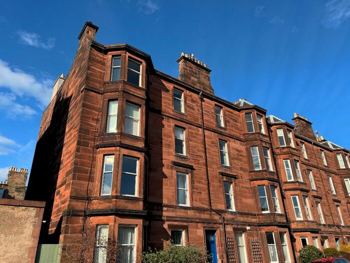 2 Bedroom Flat To Rent In Macdowall Road, Blackford, Edinburgh, EH9