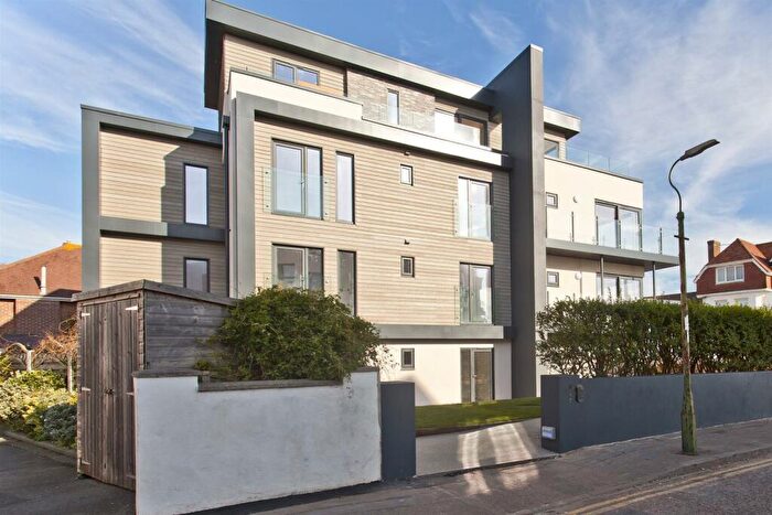 2 Bedroom Apartment To Rent In Harbour View, St Catherine's Road, Southbourne, Bournemouth, Dorset, BH6