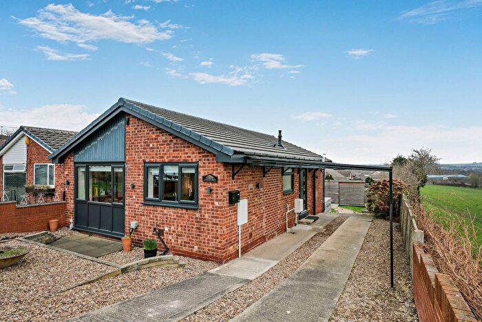 2 Bedroom Bungalow For Sale In Meadow Drive, Barnsley, South Yorkshire, S71