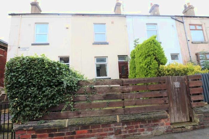 2 Bedroom Terraced House To Rent In Airedale View, Leeds, LS13