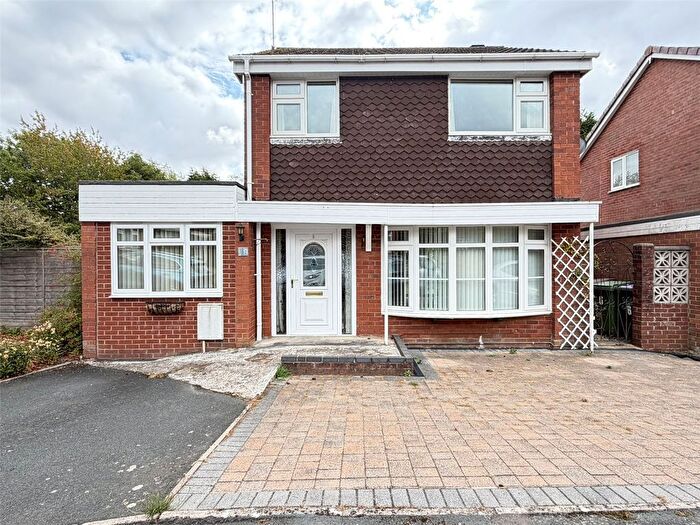 4 Bedroom Detached House For Sale In Field Close, Malinslee, Telford, Shropshire, TF4