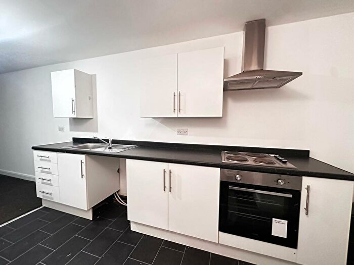 Studio To Rent In Crown Street, Denton, M34