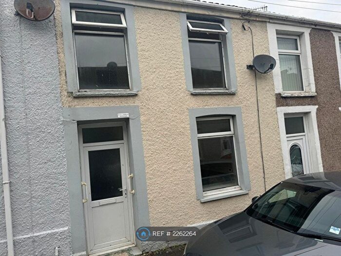 2 Bedroom Terraced House To Rent In Helens Road, Penrhiwtyn, Neath, SA11