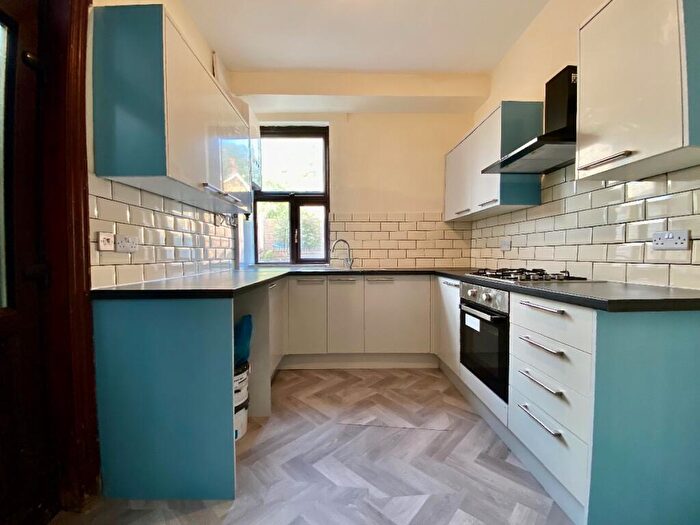 4 Bedroom Terraced House To Rent In Joshua Road, Sheffield, S7