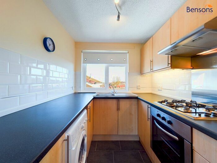 1 Bedroom Flat To Rent In Three Rivers Walk, East Kilbride, South Lanarkshire, G75