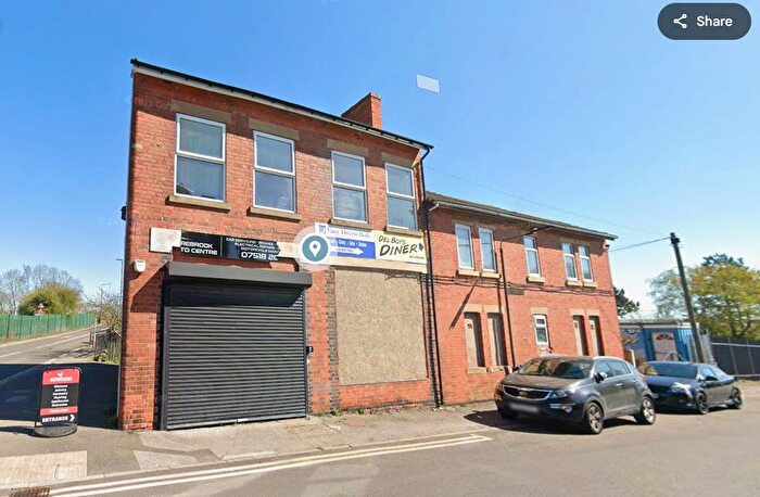 4 Bedroom Semi-Detached House To Rent In Station Road, Shirebrook, NG20