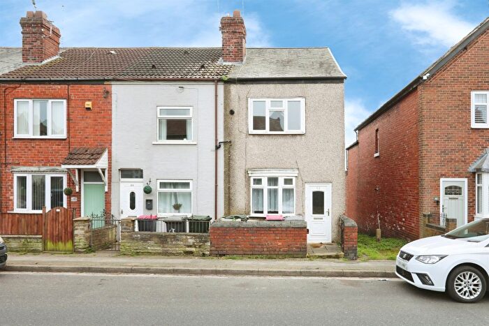 2 Bedroom End Terrace House For Sale In Station Road, Kiveton Park, Sheffield, S26
