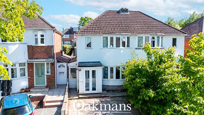 3 Bedroom Semi Detached House For Sale In Falconhurst Road, Birmingham, West Midlands, B29