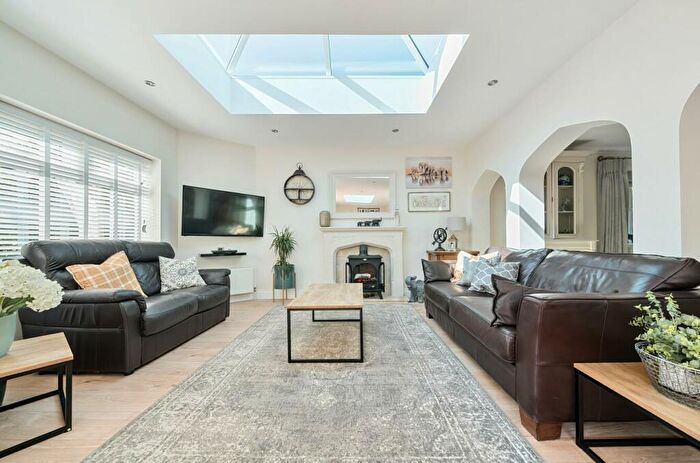5 Bedroom Detached House For Sale In Grosvenor Road, Hiltingbury, Chandler's Ford, SO53