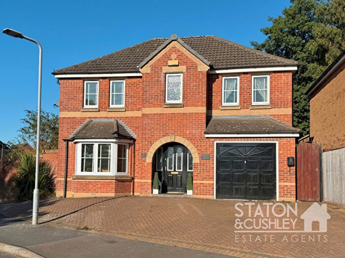 4 Bedroom Detached House For Sale In The Fieldings, Sutton-In-Ashfield, NG17