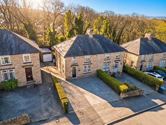 3 Bedroom Semi Detached House For Sale In Durham Road, Blackhill, Consett, DH8