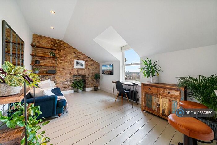 1 Bedroom Flat To Rent In Grove Park, London, SE5