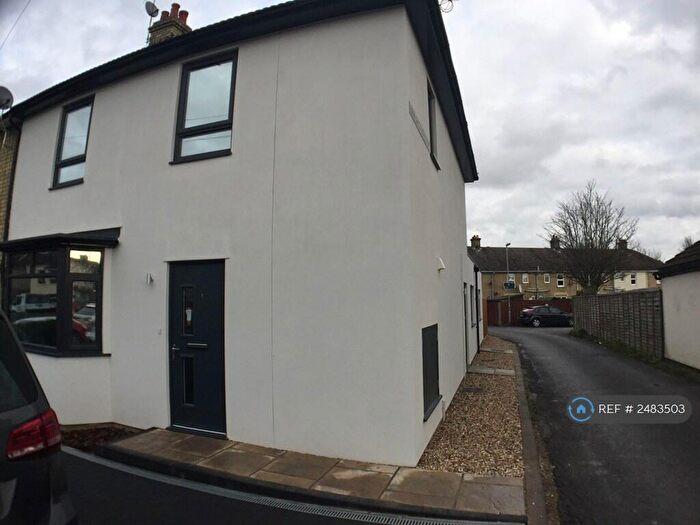 1 Bedroom Flat To Rent In Coldhams Lane, Cambridge, CB1