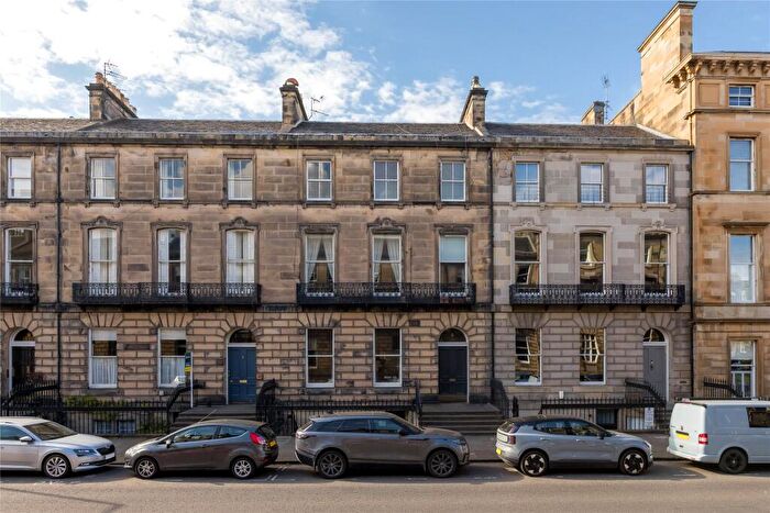 3 Bedroom Apartment For Sale In Chester Street, Edinburgh, EH3