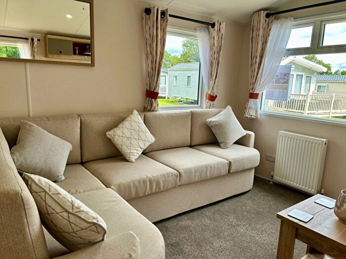 2 Bedroom Park Home For Sale In West Witton, Leyburn, DL8