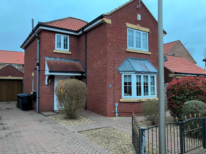 3 Bedroom Detached House To Rent In Cornflower Close, Healing, DN41