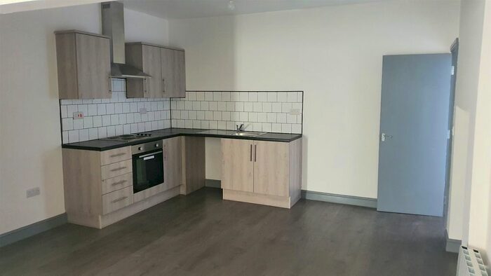 1 Bedroom Flat To Rent In Flat, Avenue Road, DN2