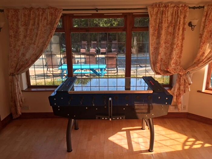 5 Bedroom Property To Rent In Parley, Near Bournemouth, BH23