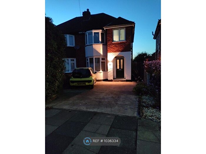 2 Bedroom Semi Detached House To Rent In Parkdale Road, Birmingham, B26