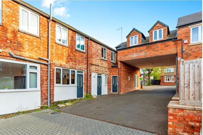 1 Bedroom Apartment For Sale In , Wellingborough Road, Rushden, NN10