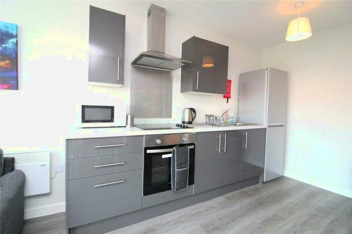 2 Bedroom Apartment To Rent In East Point, LS9