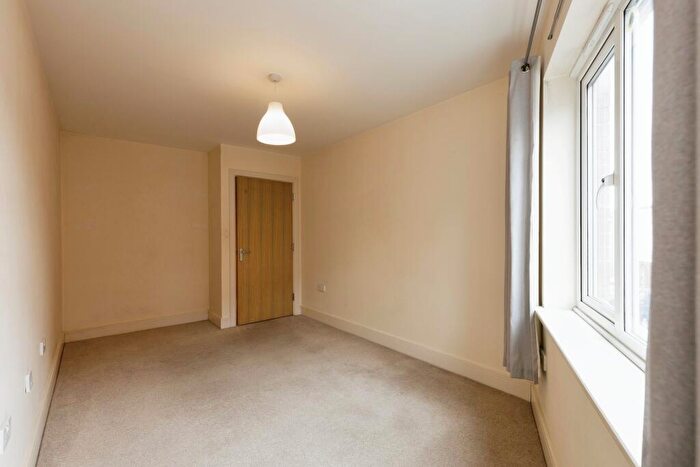 1 Bedroom Flat To Rent In New Street, Cheltenham, GL50