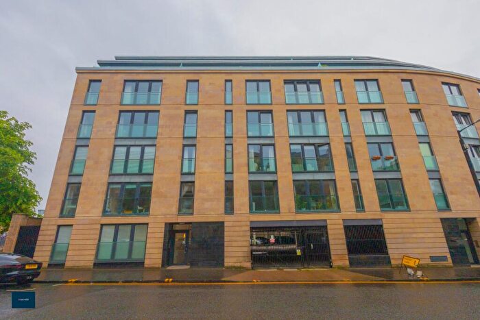 1 Bedroom Flat To Rent In Flat / Minerva Street, Glasgow, G3