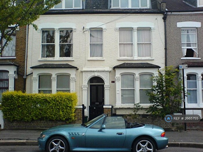 2 Bedroom Flat To Rent In Eade Road, London, N4