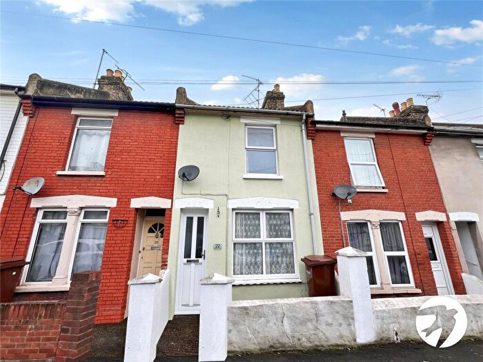 2 Bedroom Terraced House To Rent In Edinburgh Road, Chatham, ME4