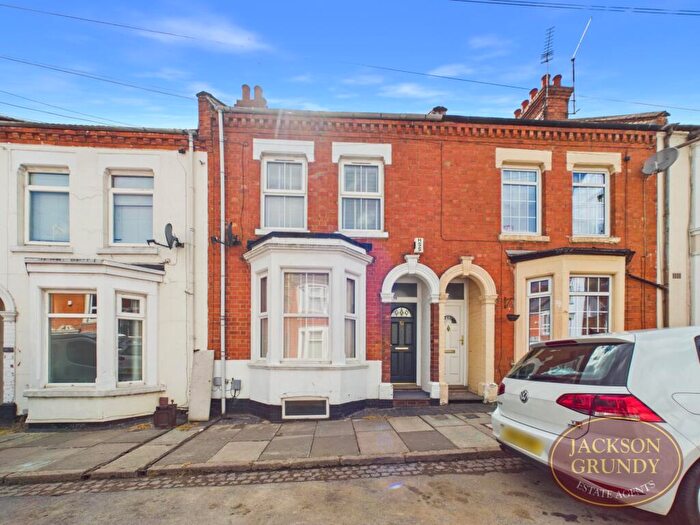 2 Bedroom Terraced House For Sale In Whitworth Road, Abington, NN1
