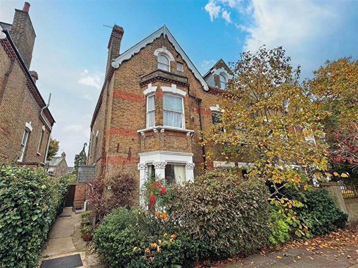 8 Bedroom Block Of Flats For Sale In Priory Road, Richmond, TW9