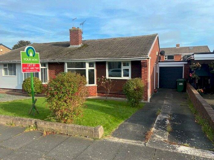 2 Bedroom Bungalow To Rent In Elsdon Road, Whickham, Newcastle Upon Tyne, NE16