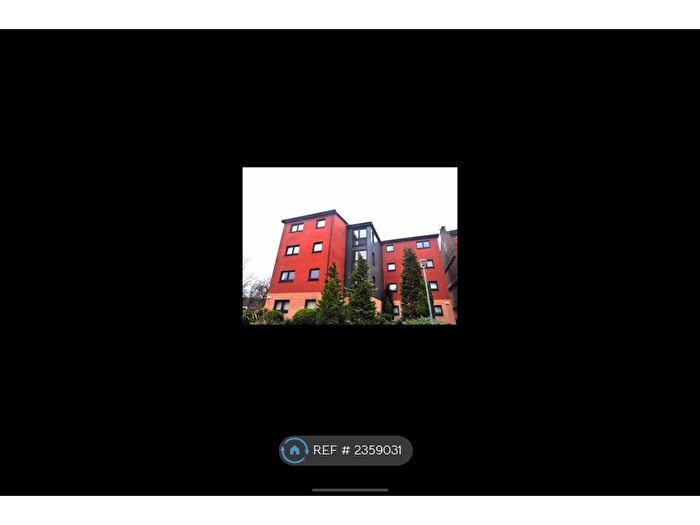 2 Bedroom Flat To Rent In Avenuepark Street, Glasgow, G20