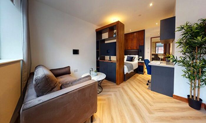 Studio For Sale In Cheltenham Street, Salford, M6