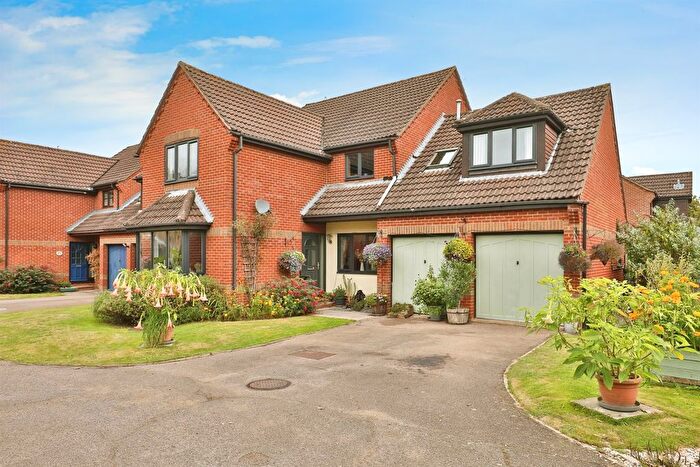 5 Bedroom Detached House For Sale In Windsor Park, Dereham, NR19