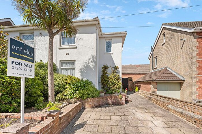 2 Bedroom Semi Detached House For Sale In Buckland Road, Poole, BH12