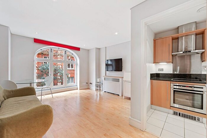 1 Bedroom Flat To Rent In Clarendon Court, Maida Vale, London, W9