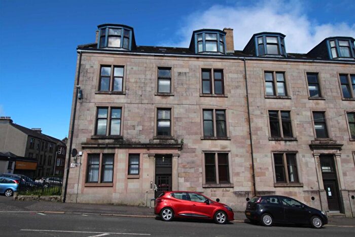 2 Bedroom Flat To Rent In South Street, Greenock, PA16