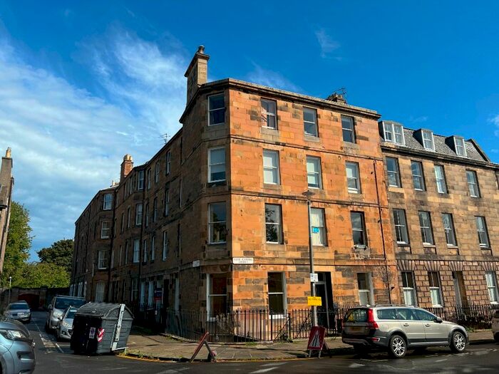 2 Bedroom Flat To Rent In Saxe Coburg Street, Stockbridge, Edinburgh, EH3