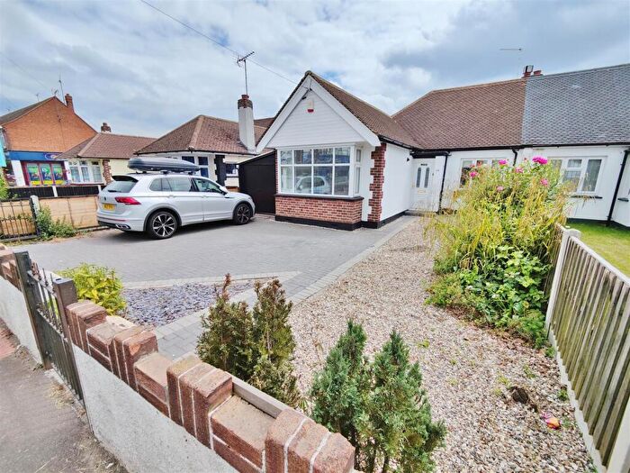2 Bedroom Semi-Detached Bungalow To Rent In Eastwood Road North, Leigh-On-Sea, Essex, SS9
