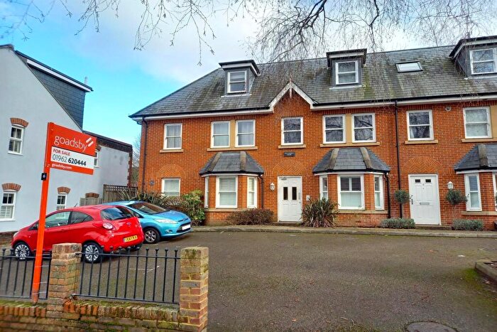 2 Bedroom Flat For Sale In Winchester City Centre, SO22