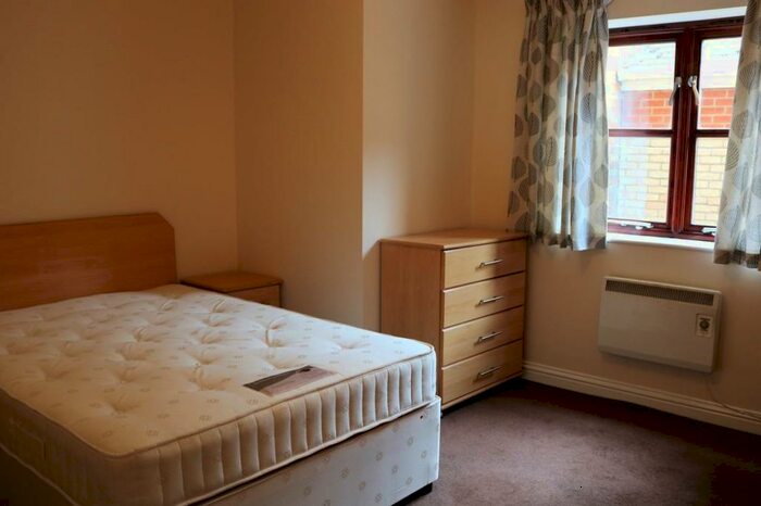 2 Bedroom Flat To Rent In Burgundy Walk, Forehill, Ely, CB7