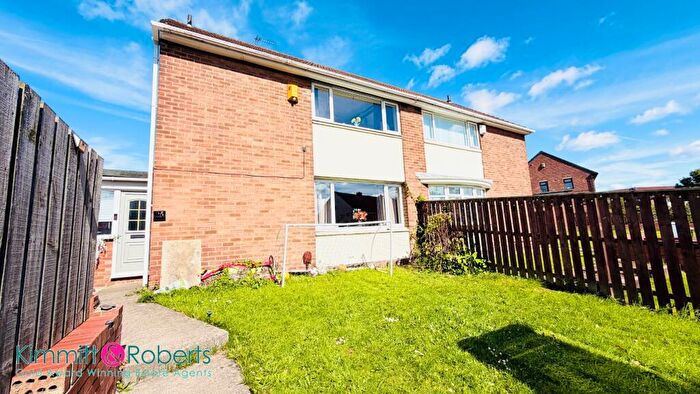 3 Bedroom Semi-Detached House For Sale In Amersham Crescent, Peterlee, Durham, SR8