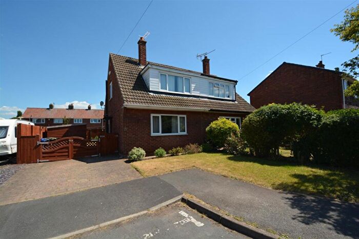 2 Bedroom Semi-Detached House To Rent In Riverdale, Beal, DN14